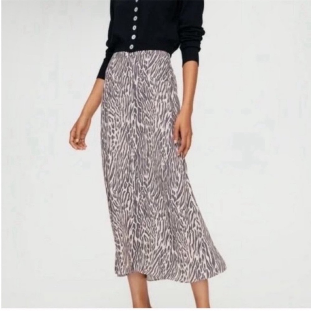 Aritzia Wilfred Animal Print Neutral Tone Midi Skirt
